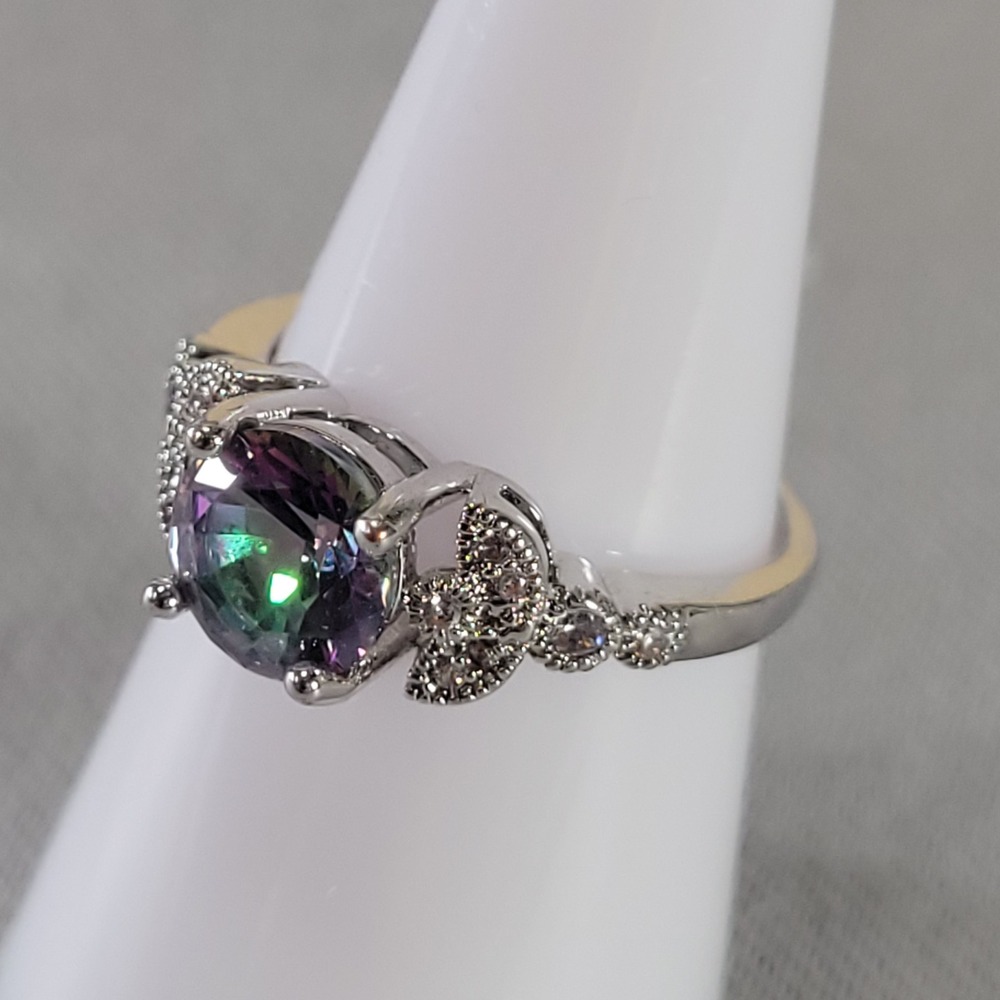 Mystic AB Glass Ring Women Size 8 Silver Tone Butterfly Accents Iridescent